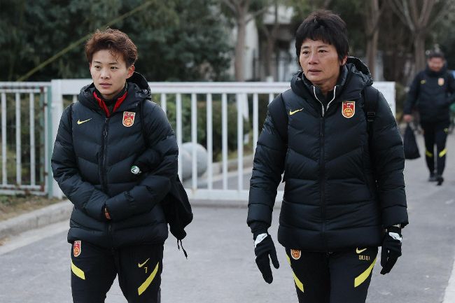 国产一区二区三区亚洲欧美